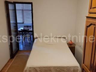 Flat in a house, Sale, Okrug, Okrug Gornji