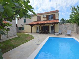 Stone house, Sale, Tinjan, Tinjan