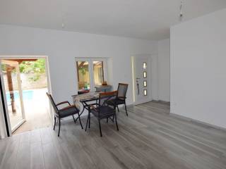Stone house, Sale, Tinjan, Tinjan