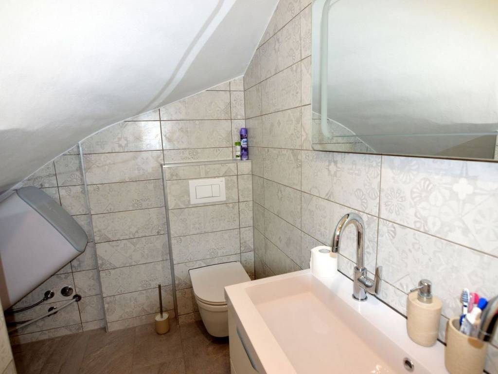 Stone house, Sale, Tinjan, Tinjan
