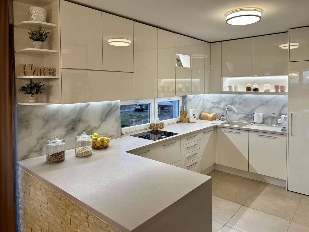 Flat in a building, Sale, Zagreb, Maksimir