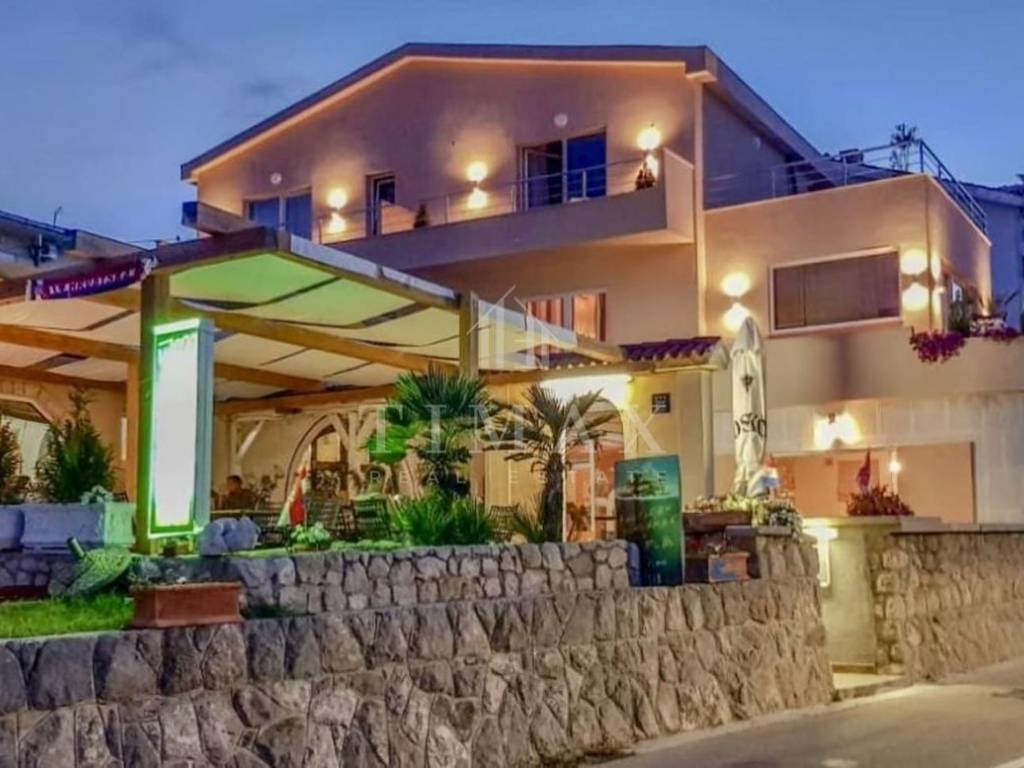 Residential-commercial property, Sale, Pag, Pag