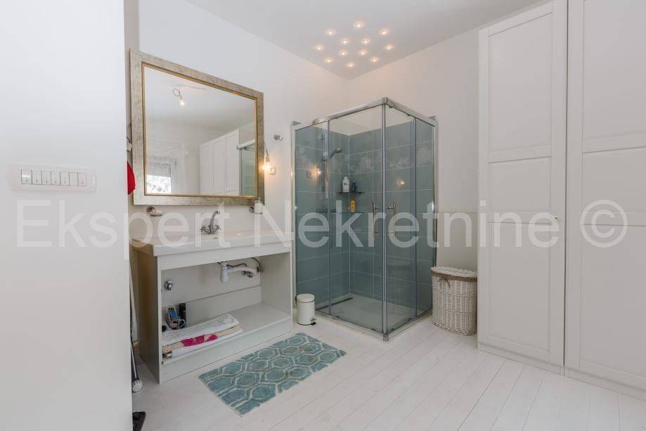 Flat in a house, Sale, Kaštela, Kaštel Lukšić