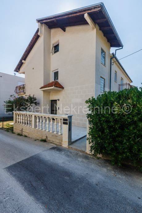 Flat in a house, Sale, Kaštela, Kaštel Lukšić