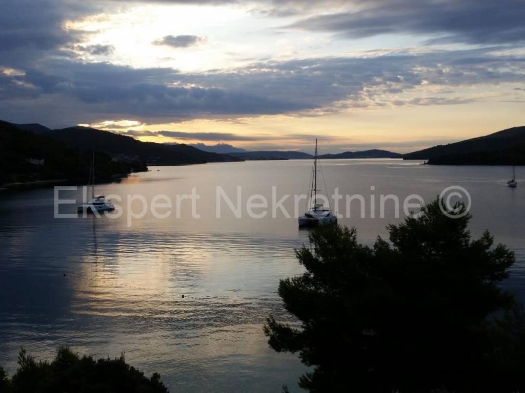 Flat in a building, Sale, Marina, Marina