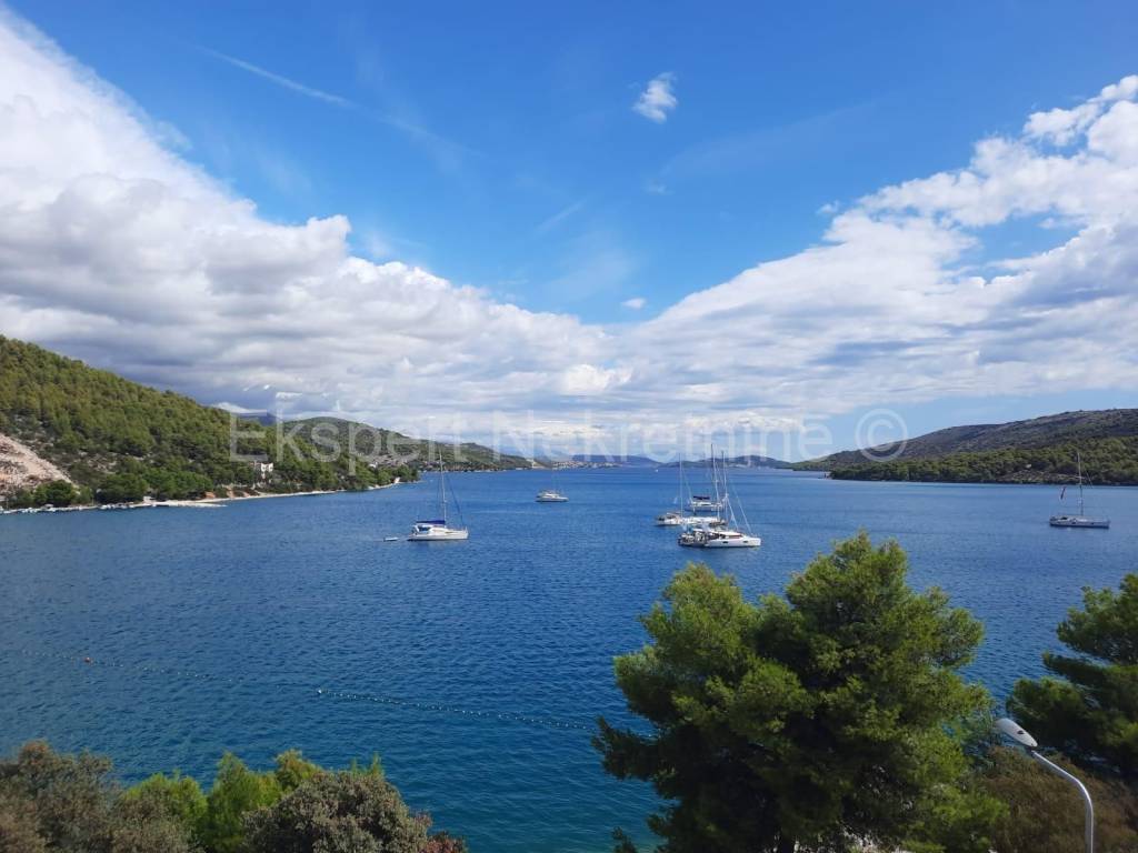 Flat in a building, Sale, Marina, Marina