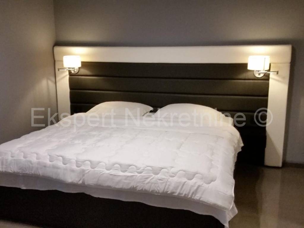 Flat in a building, Sale, Marina, Marina