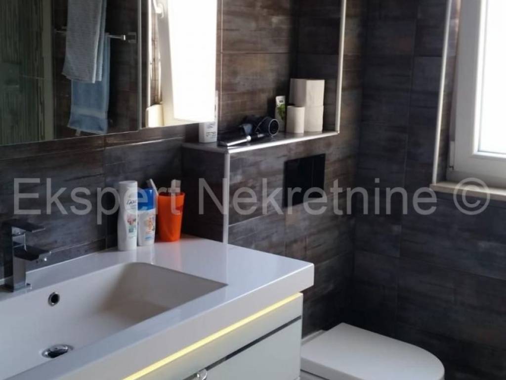 Flat in a building, Sale, Marina, Marina
