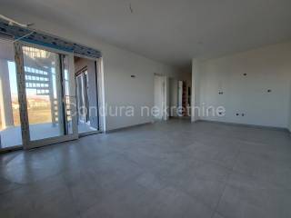 Apartment by the sea, Sale, Nin, Nin