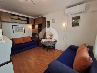 Flat in older building, Sale, Poreč, Červar-Porat