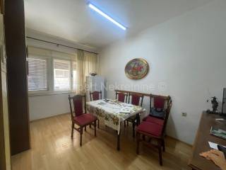 Flat in a building, Sale, Split, Split