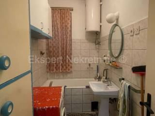 Flat in a building, Sale, Split, Split