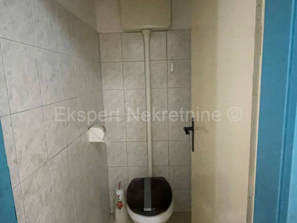 Flat in a building, Sale, Split, Split