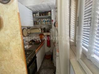 Flat in a building, Sale, Split, Split
