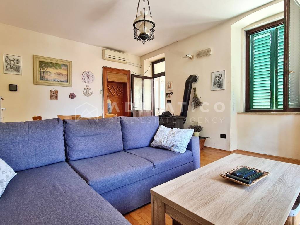 Stan u starijoj zgradi, Prodaja, Rovinj, Rovinj