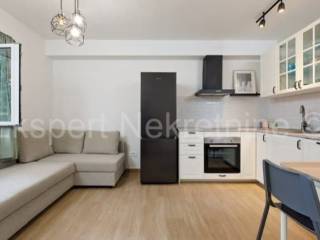 Flat in a house, Rent, Split, Split