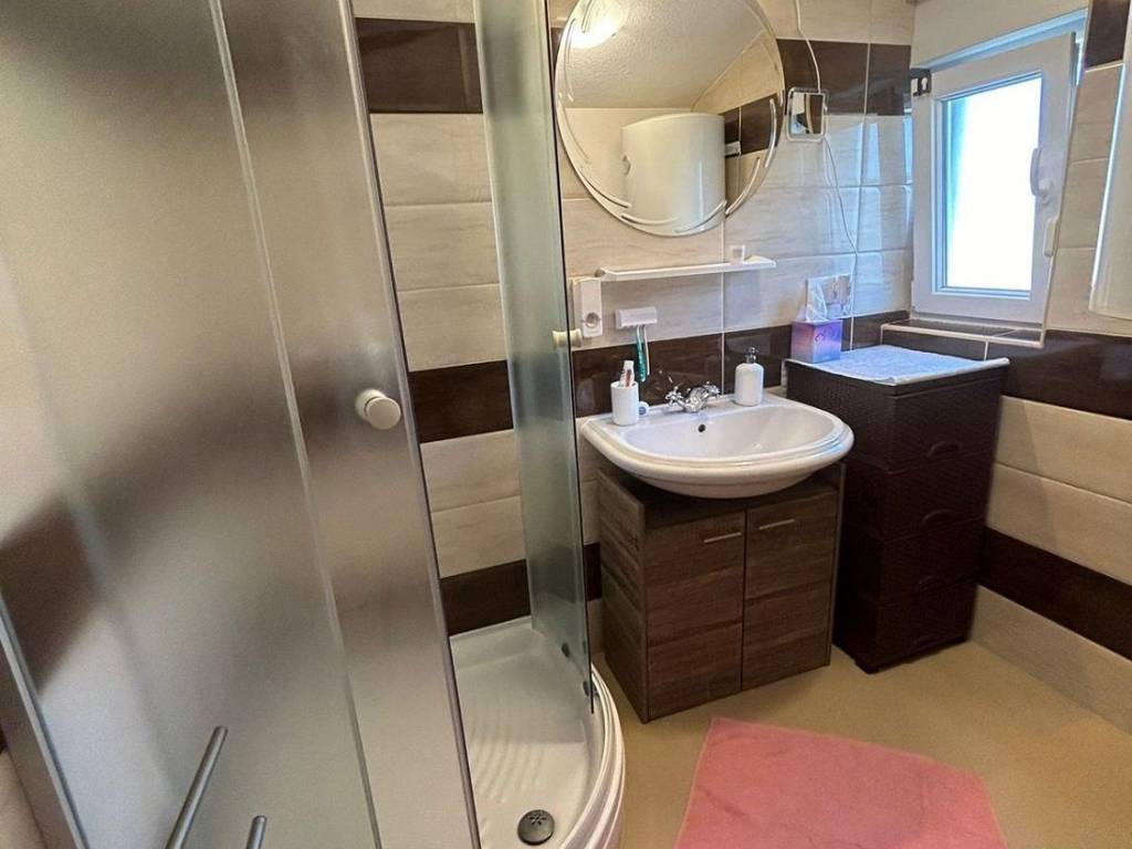 Flat in a building, Sale, Tar-Vabriga, Vabriga