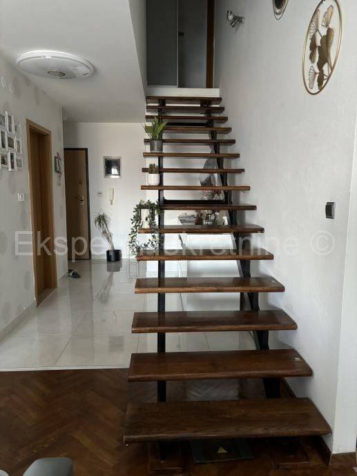 Flat in a building, Sale, Solin - Okolica, Kučine