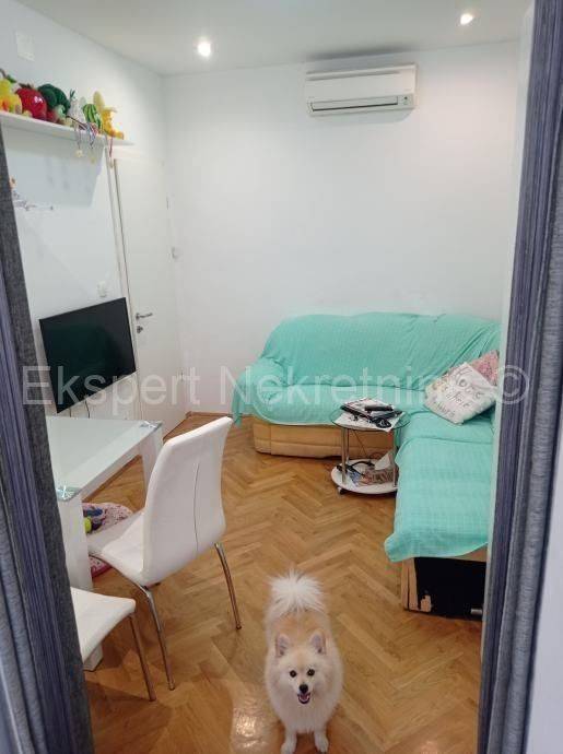 Flat in a building, Sale, Split, Split