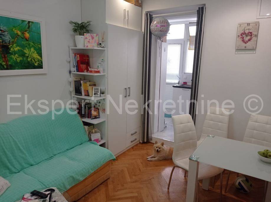 Flat in a building, Sale, Split, Split