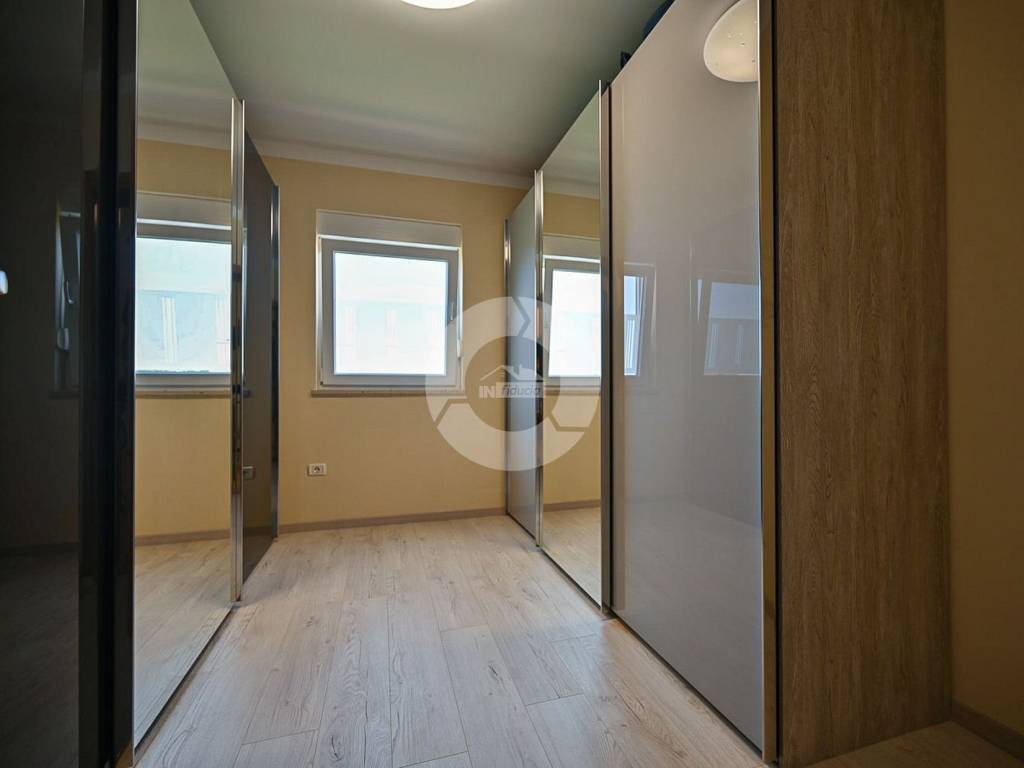 Flat in a building, Sale, Novigrad, Novigrad