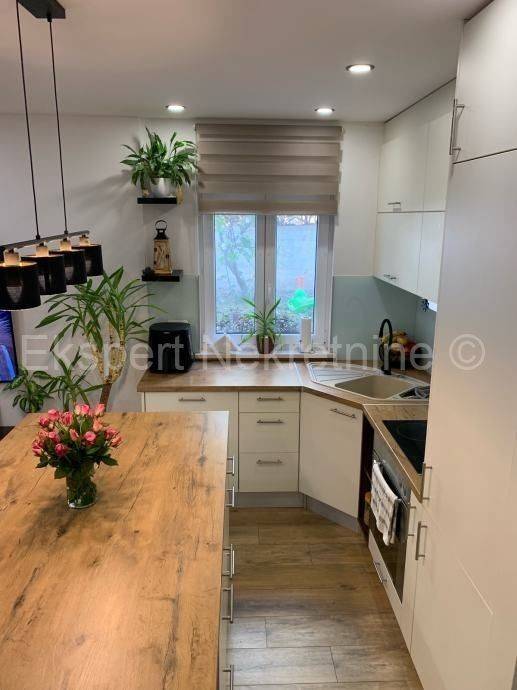 Flat in a building, Sale, Rogoznica, Rogoznica