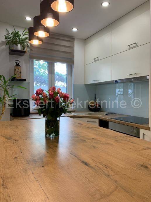 Flat in a building, Sale, Rogoznica, Rogoznica