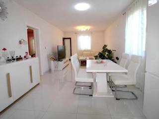 Flat in a building, Sale, Poreč, Poreč
