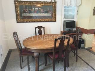 Flat in a building, Sale, Split, Split