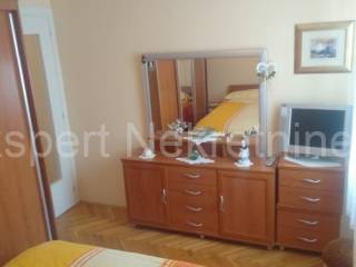 Flat in a building, Sale, Split, Split