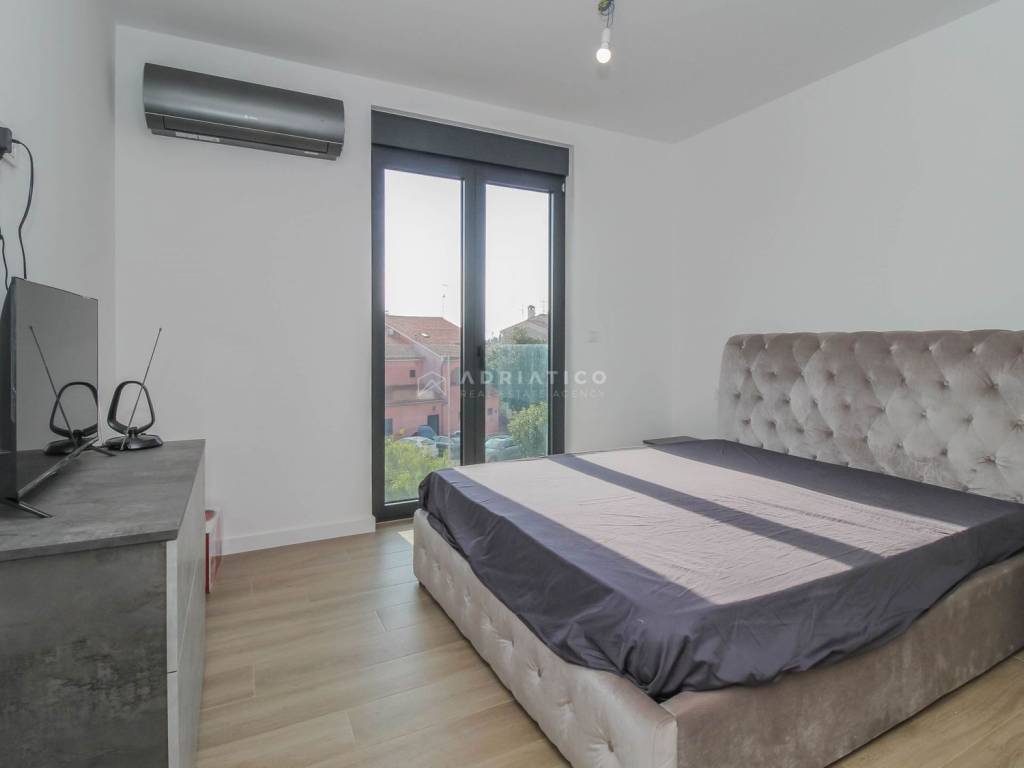 Flat in a building, Sale, Poreč, Poreč