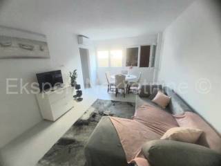 Flat in a building, Sale, Split, Split