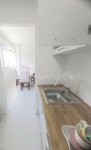Flat in a building, Sale, Split, Split