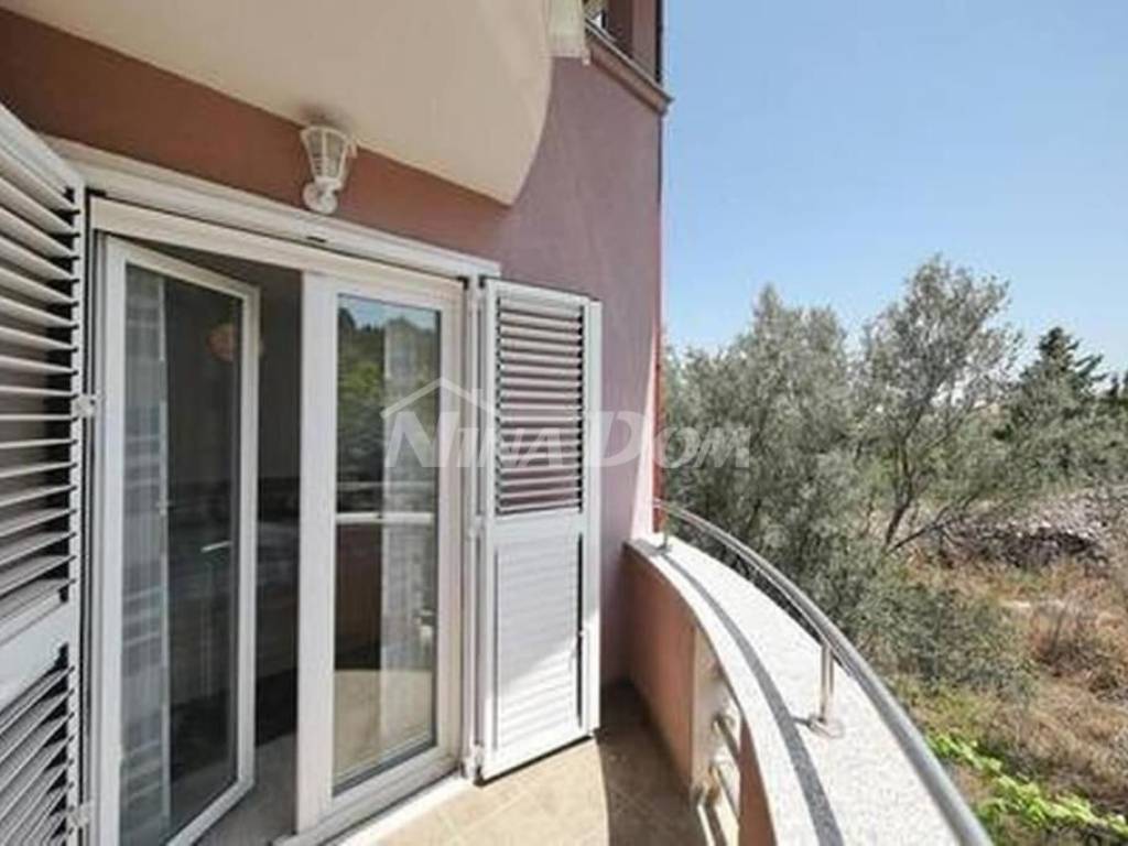 House with apartments, Sale, Pašman, Pašman