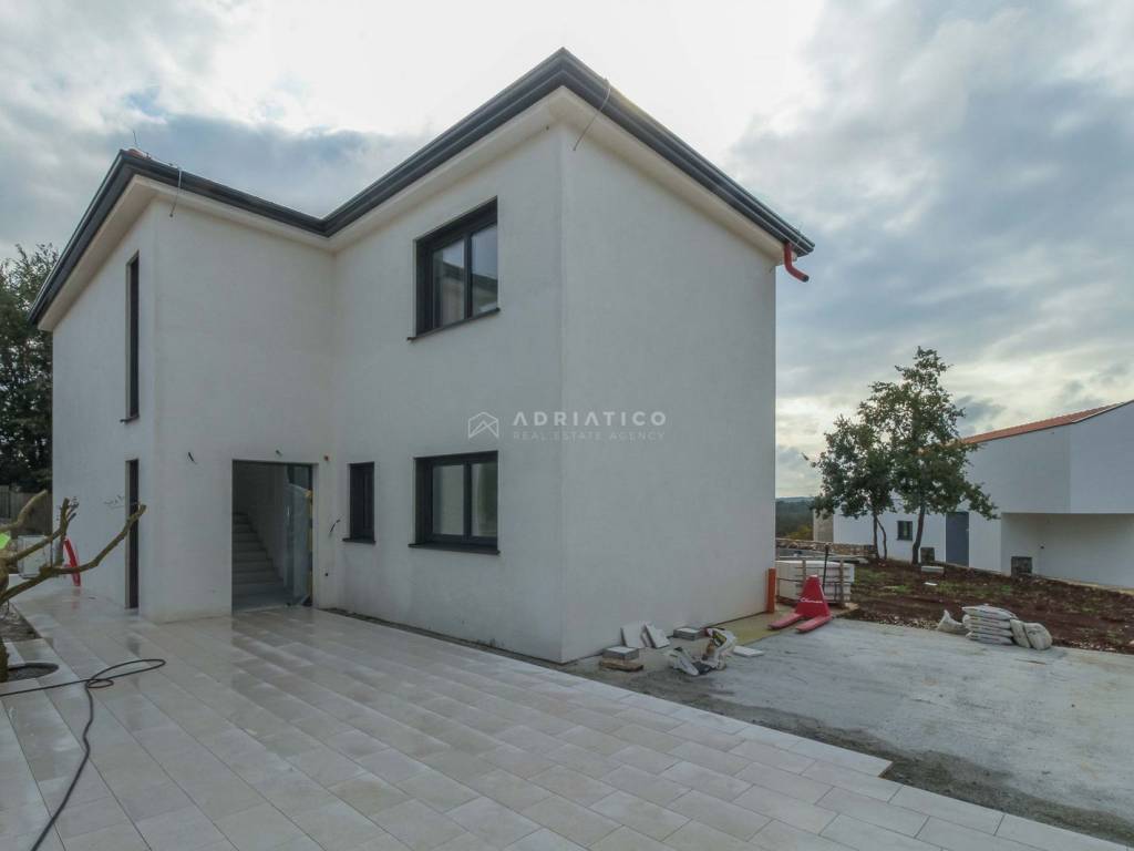 Leasure property, Sale, Sveti Lovreč, Stranići kod Lovreča