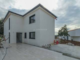 Leasure property, Sale, Sveti Lovreč, Stranići kod Lovreča