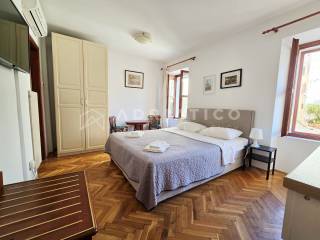 Stan u starijoj zgradi, Prodaja, Rovinj, Rovinj