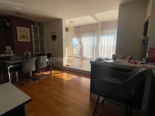 Flat in a building, Sale, Split, Split