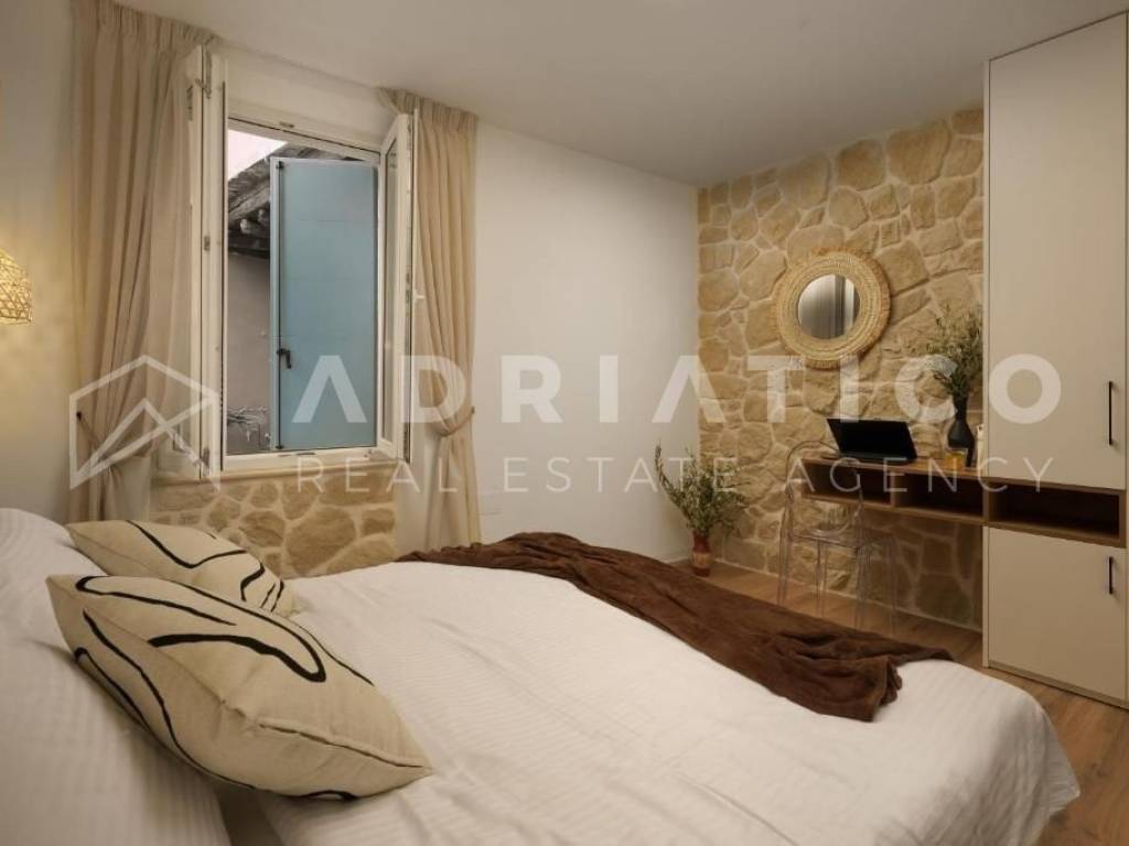 Flat in older building, Sale, Rovinj, Rovinj
