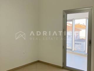 Flat in a building, Sale, Pula, Pula