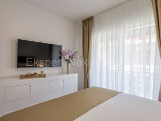 Flat in a building, Sale, Trogir - Okolica, Mastrinka