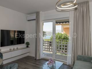 Flat in a building, Sale, Trogir - Okolica, Mastrinka
