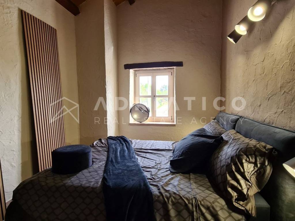 Stone house, Sale, Višnjan, Markovac