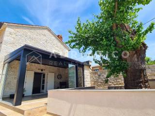 Stone house, Sale, Višnjan, Markovac