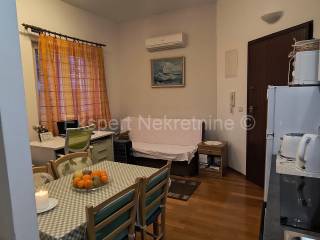 Flat in a building, Sale, Split, Split