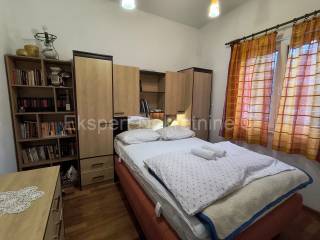 Flat in a building, Sale, Split, Split