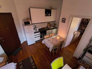 Flat in a building, Sale, Split, Split