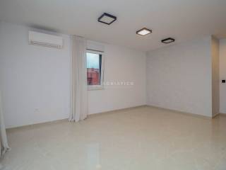 Flat in a new building, Sale, Poreč, Poreč