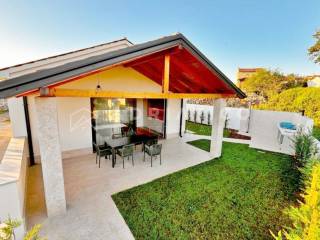 Detached house, Sale, Bale, Bale