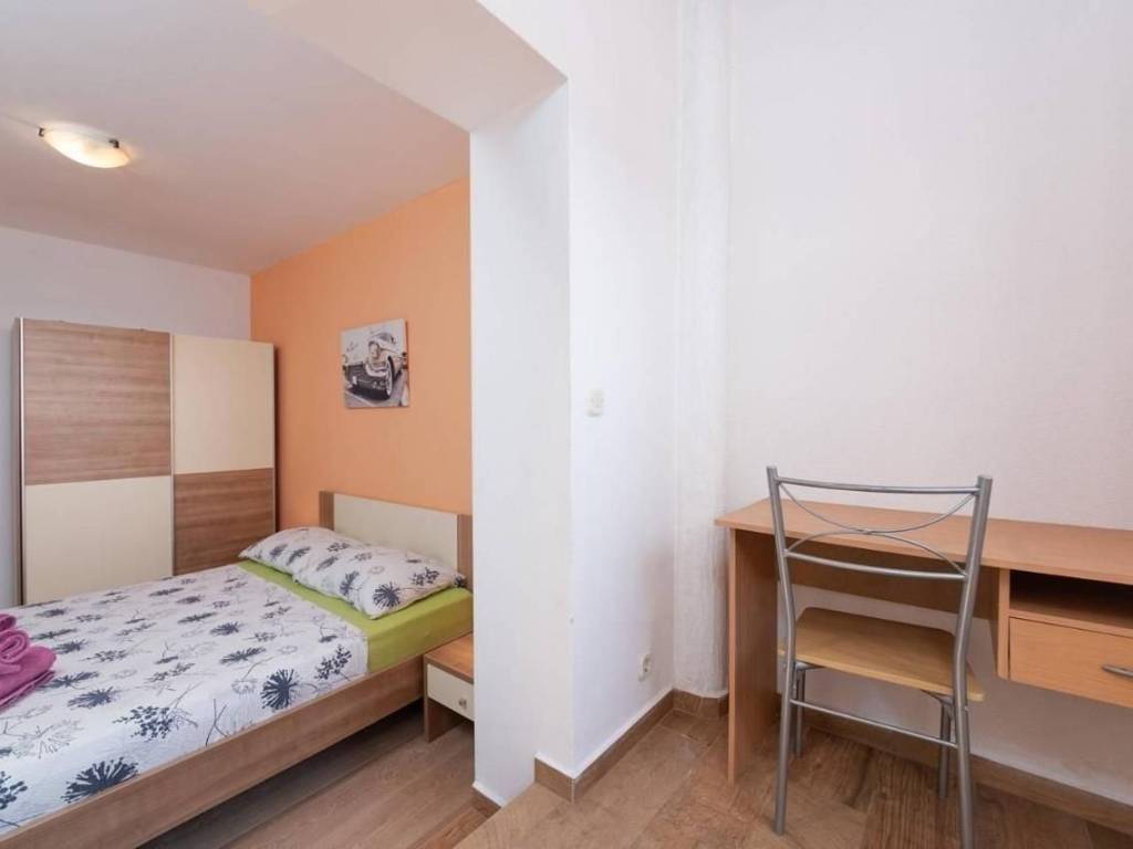 House with apartments, Sale, Kaštelir-Labinci, Kaštelir